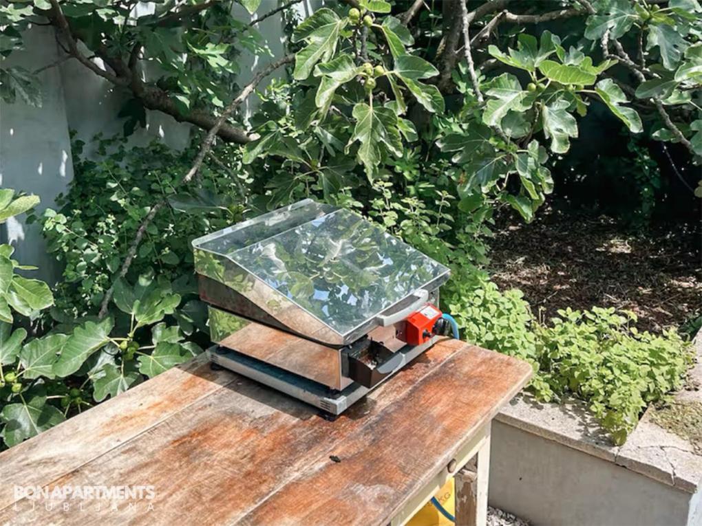Huge Bbq Garden 2, Spacious Flat, Ac, Free Parking 2 Ljubljana Luaran gambar